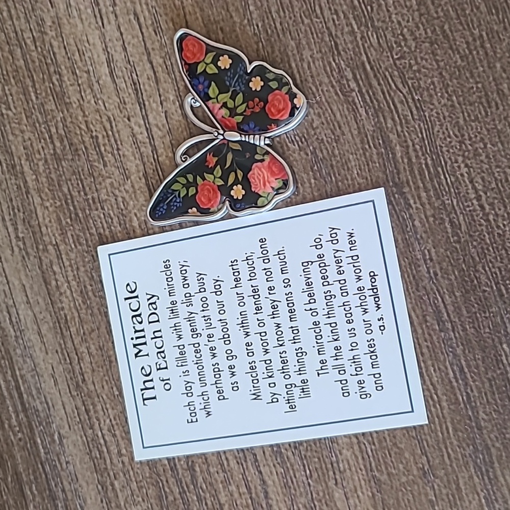 Pocket butterfly